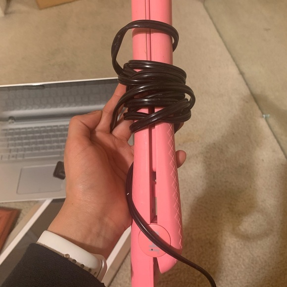 Flat iron - Picture 1 of 2